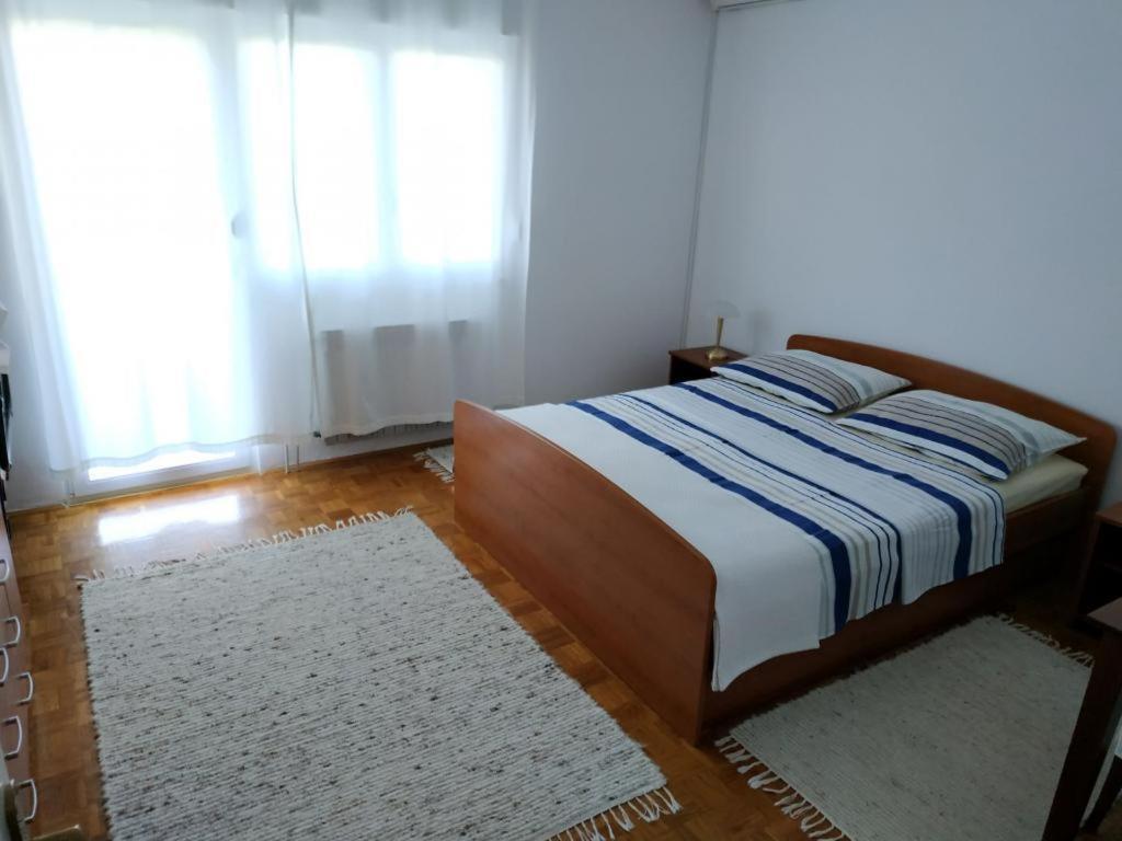 Amazing Seaview Apartment With A Balcony Near The Beach - Kneza Trpimira I Zadar Eksteriør billede
